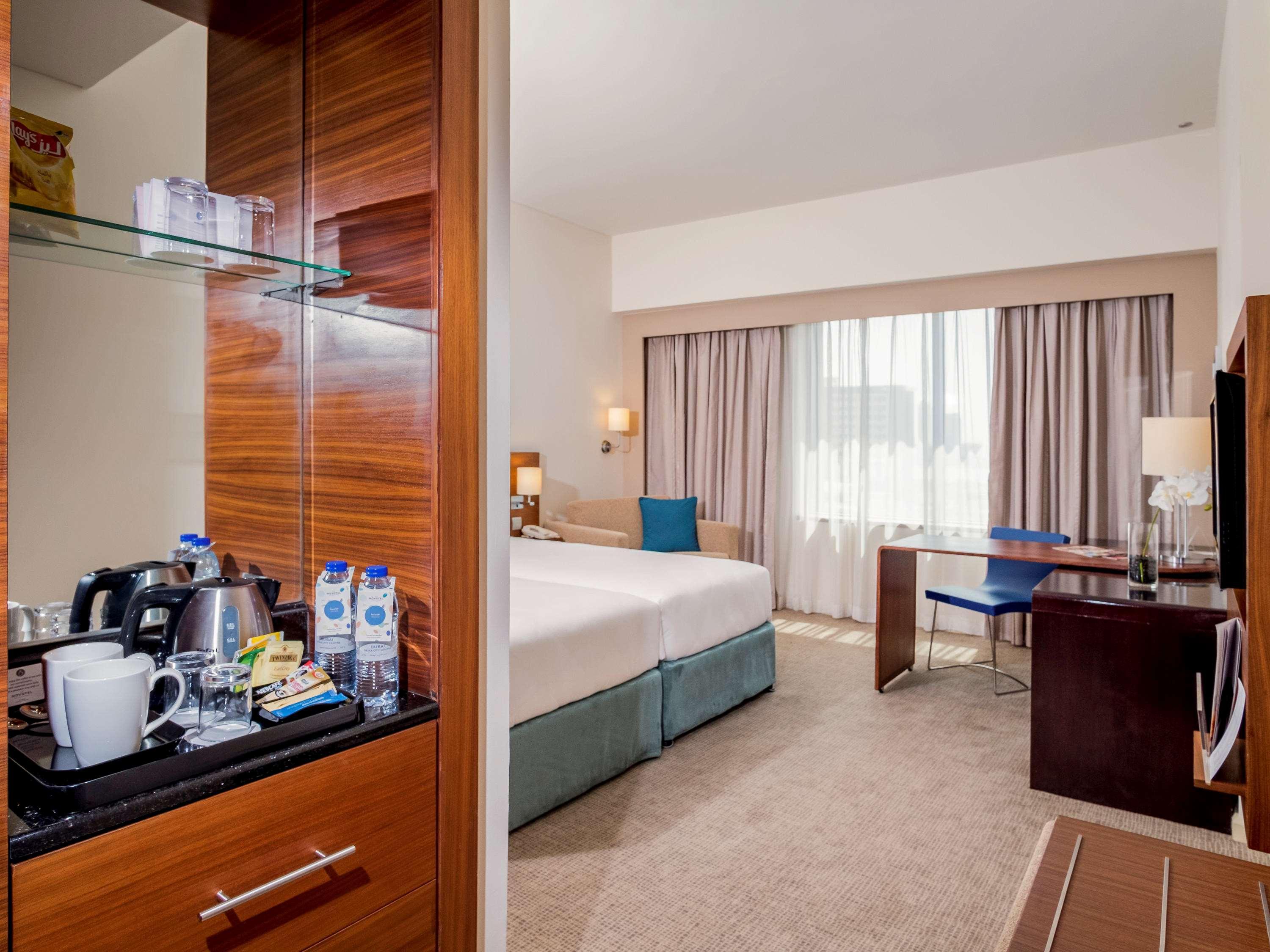 Novotel Deira Creekside Dubaj Exteriér fotografie