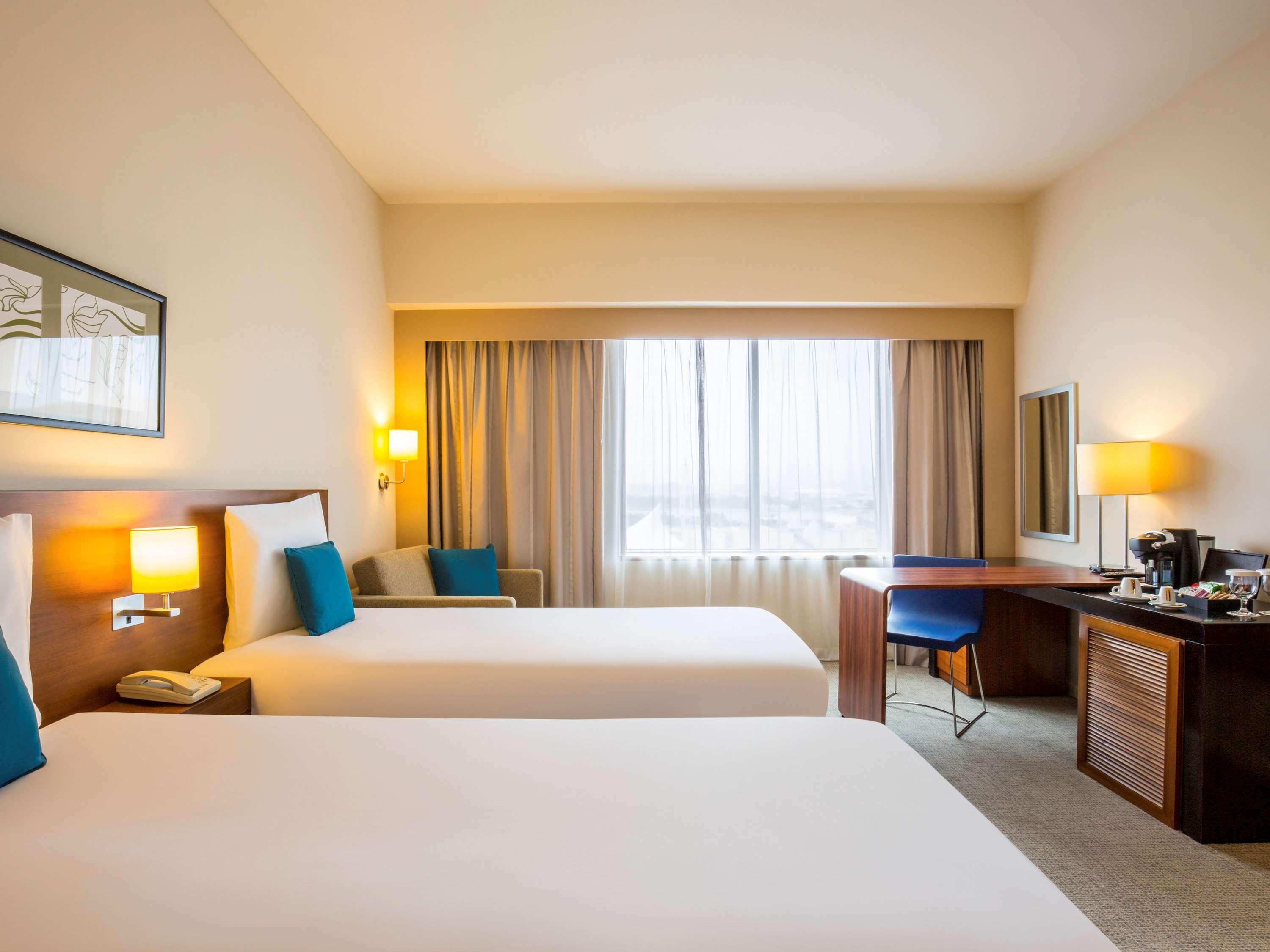 Novotel Deira Creekside Dubaj Exteriér fotografie