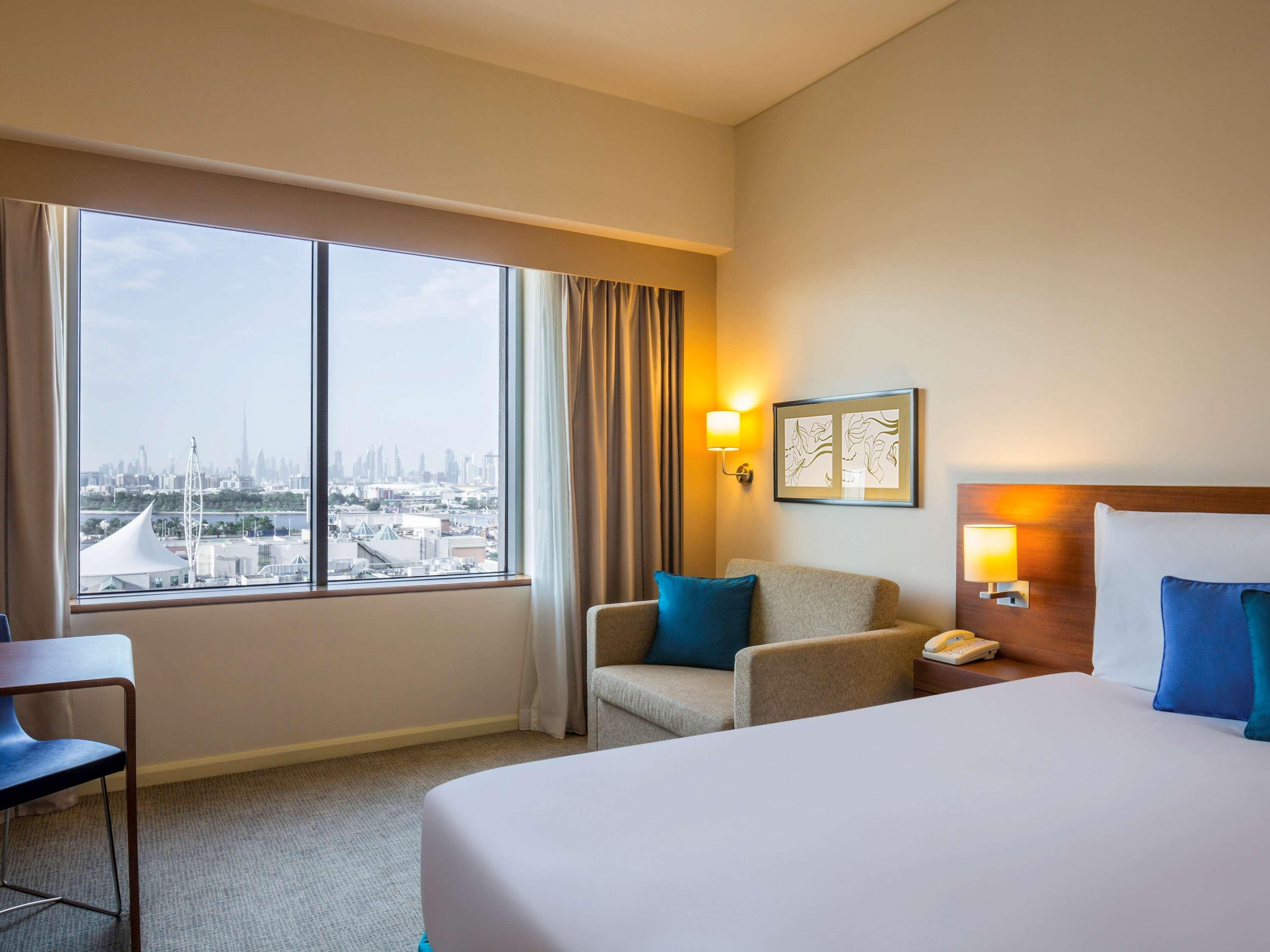 Novotel Deira Creekside Dubaj Exteriér fotografie