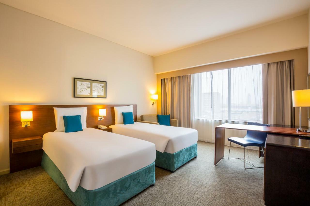 Novotel Deira Creekside Dubaj Exteriér fotografie