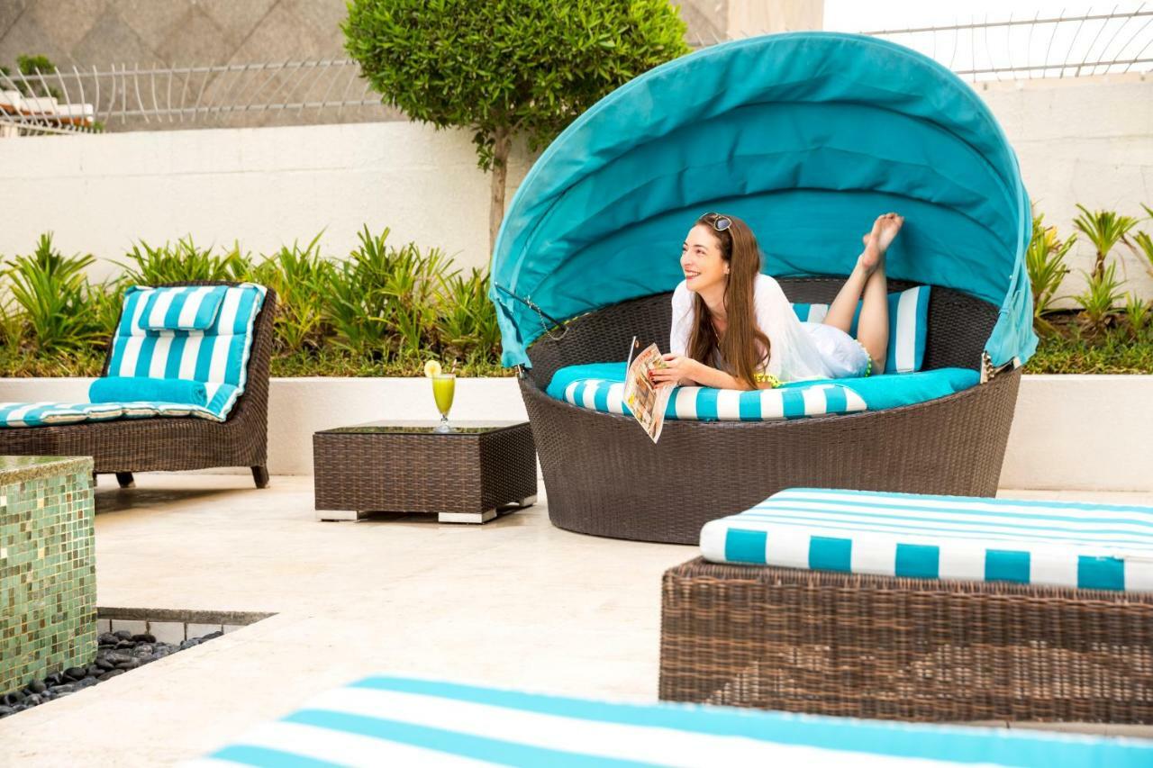Novotel Deira Creekside Dubaj Exteriér fotografie