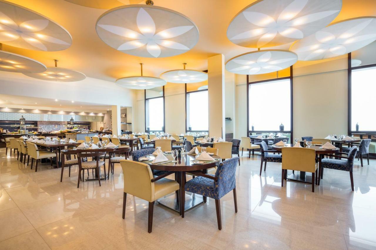Novotel Deira Creekside Dubaj Exteriér fotografie